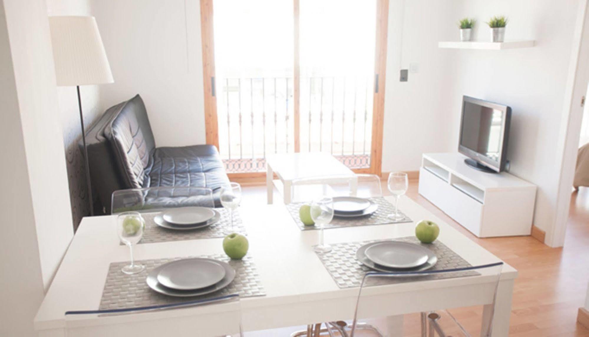 Apartamentos Globus By Be Alicante Ngoại thất bức ảnh