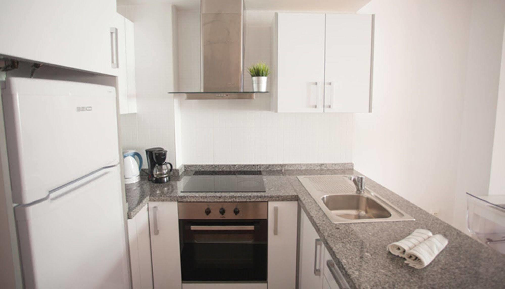 Apartamentos Globus By Be Alicante Ngoại thất bức ảnh
